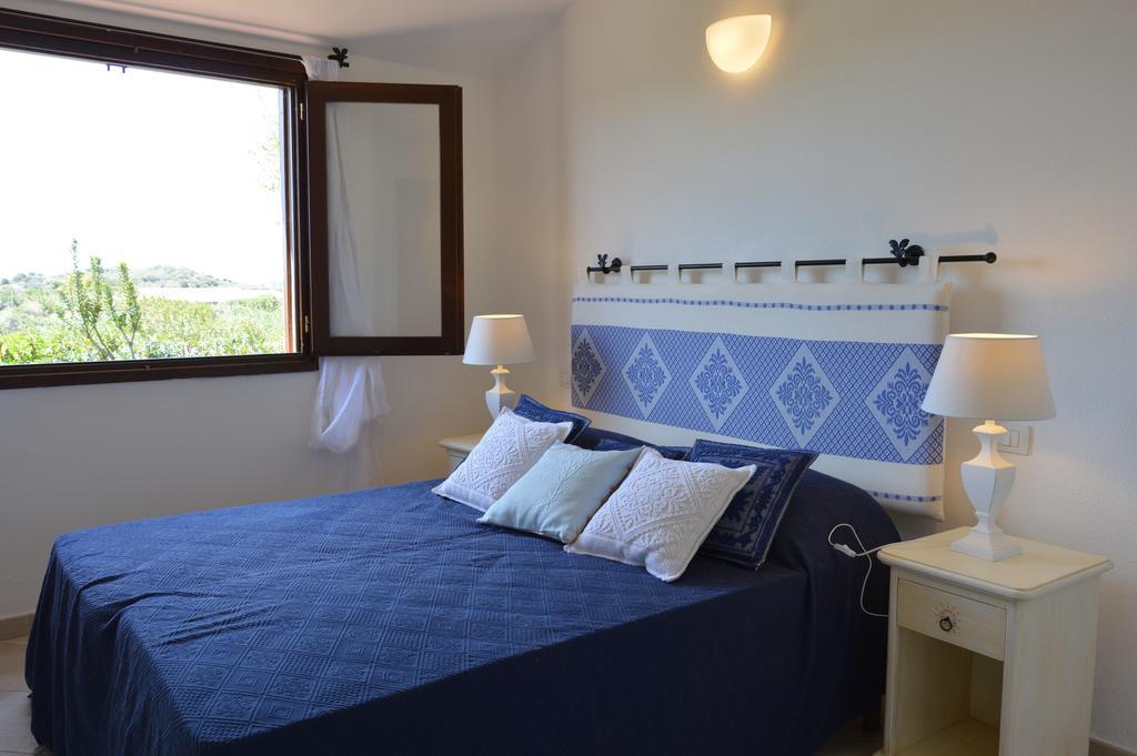 Casa Bithia Villa Chia Bagian luar foto