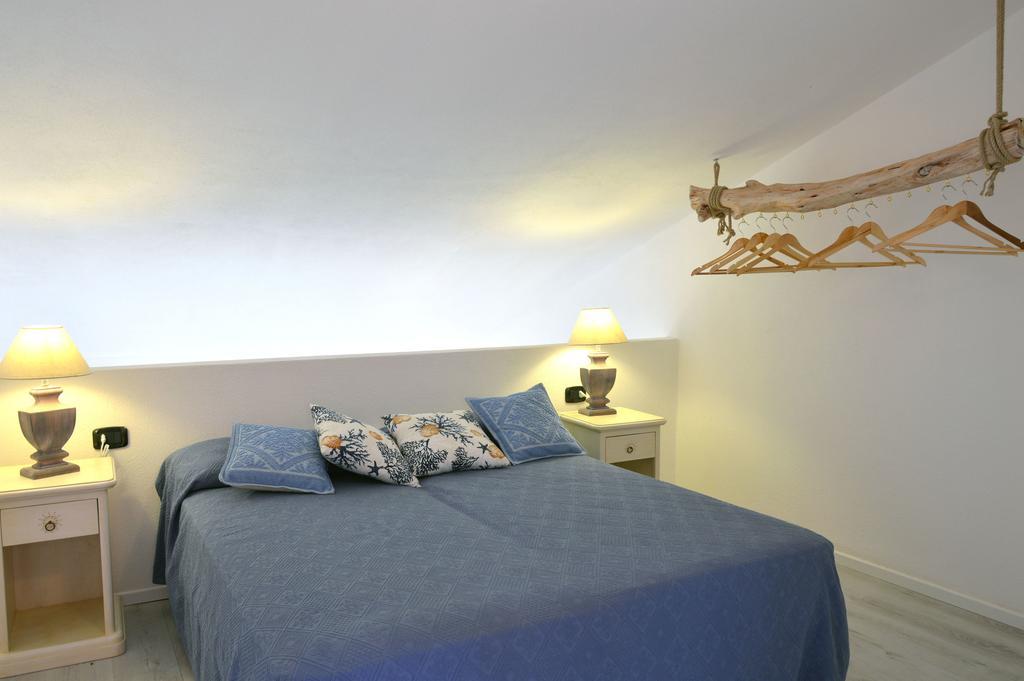 Casa Bithia Villa Chia Bagian luar foto